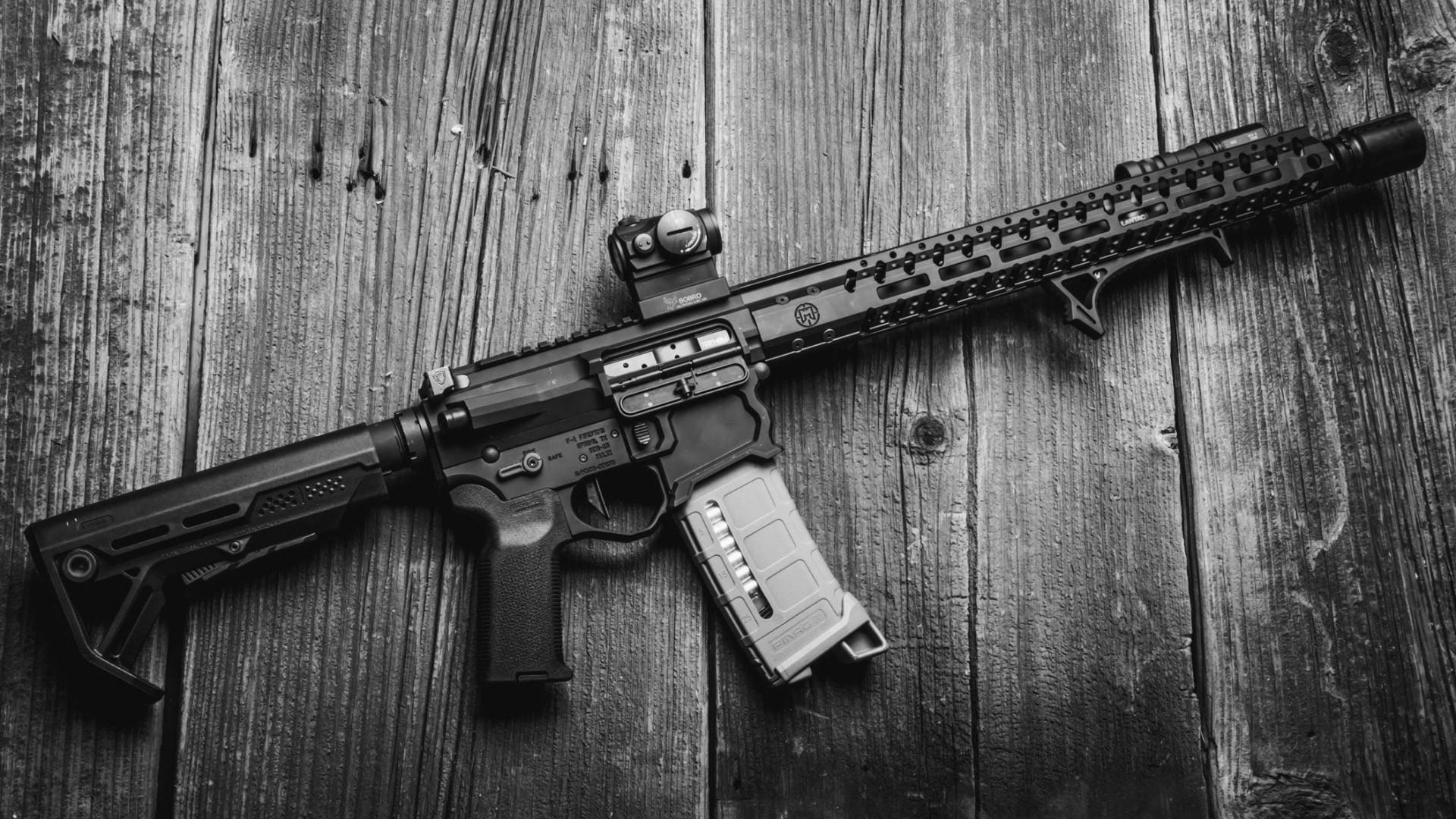 Útočná puška AR-15